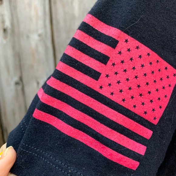 2020 Survivor Expert Grunt Style -Sz medium, Tee shirt, Black, 100% Cotton - Picture 4 of 6